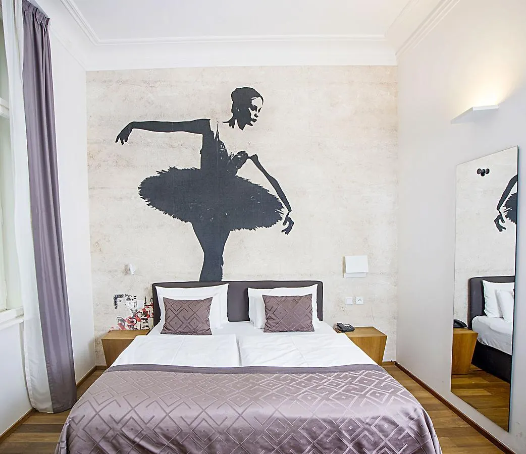 Hotel Golden Crown Prague