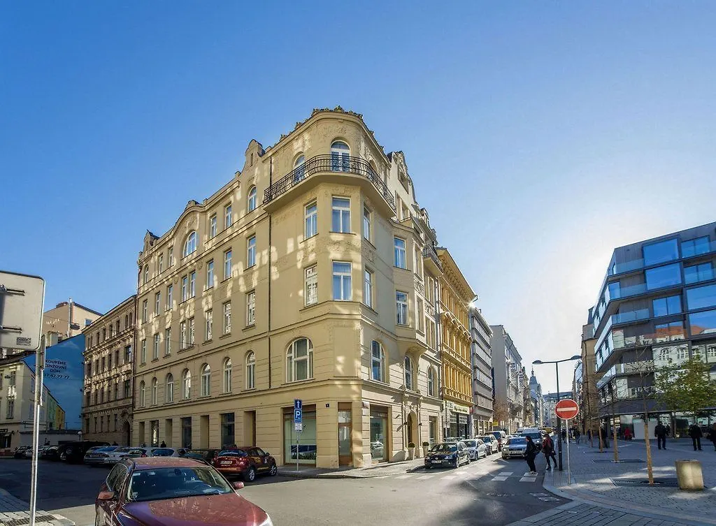 Hotel Golden Crown Prague