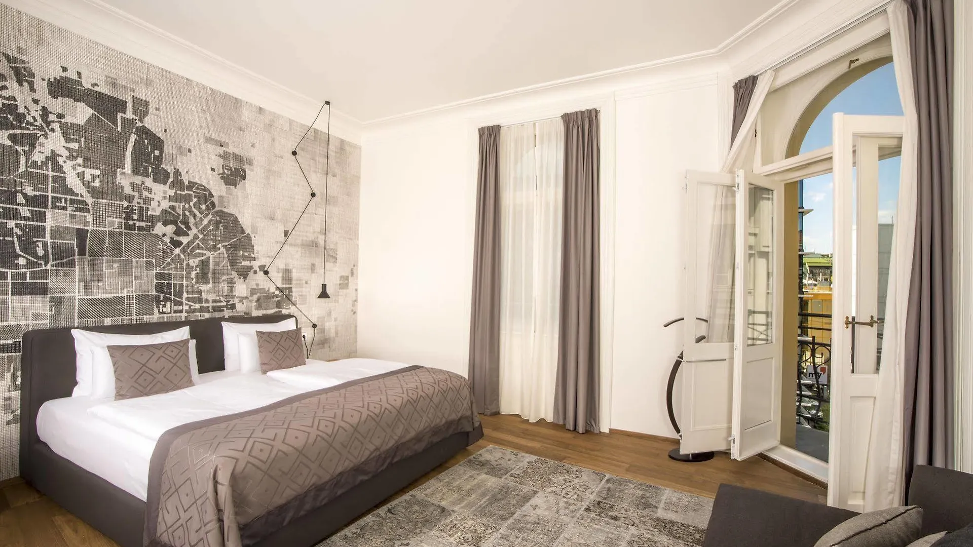 Hotel Golden Crown Prague