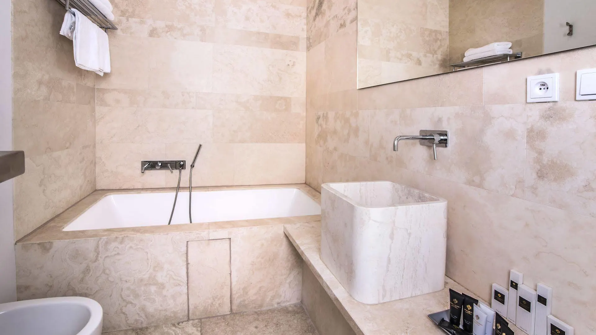 Hotel Golden Crown Prague