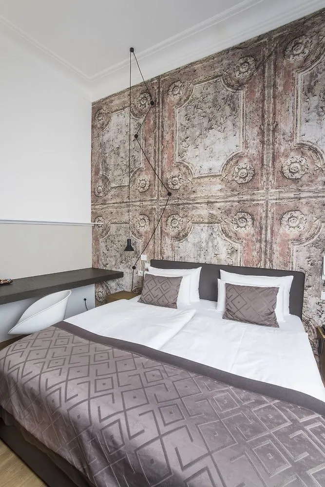 Hotel Golden Crown Prague